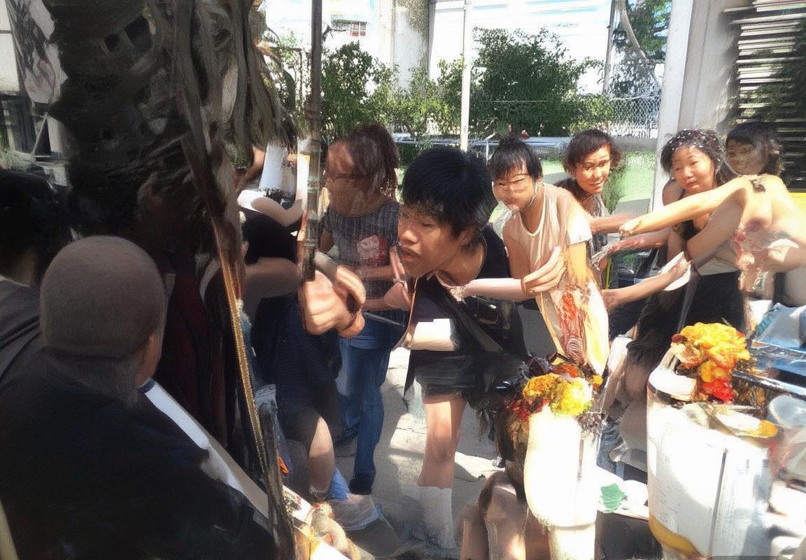 高尔夫赛场风云：奥运冠军对决